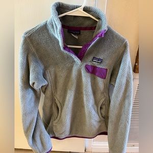 Patagonia Pullover - size small
